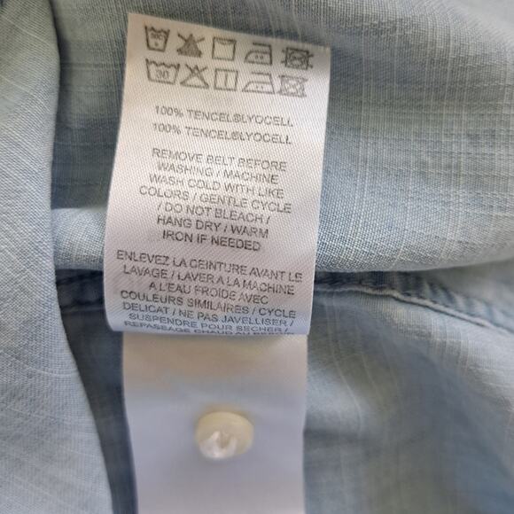 UNTUCKit Light Blue Chambray Perry Sleeveless Shirt Dress Size 8 Belted Casual - Picture 11 of 11